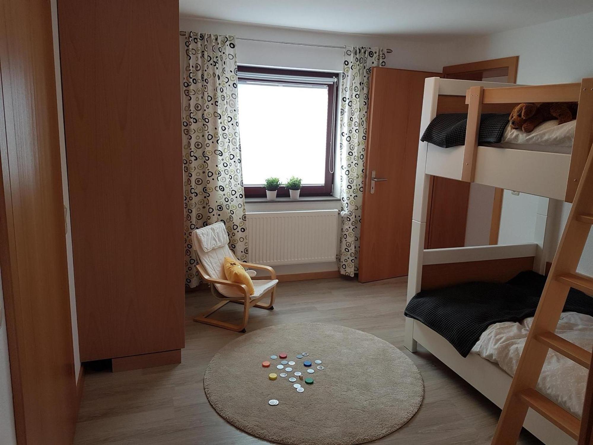 Ferienwohnung An Der Kleinen Schreinerei Hallschlag Szoba fotó